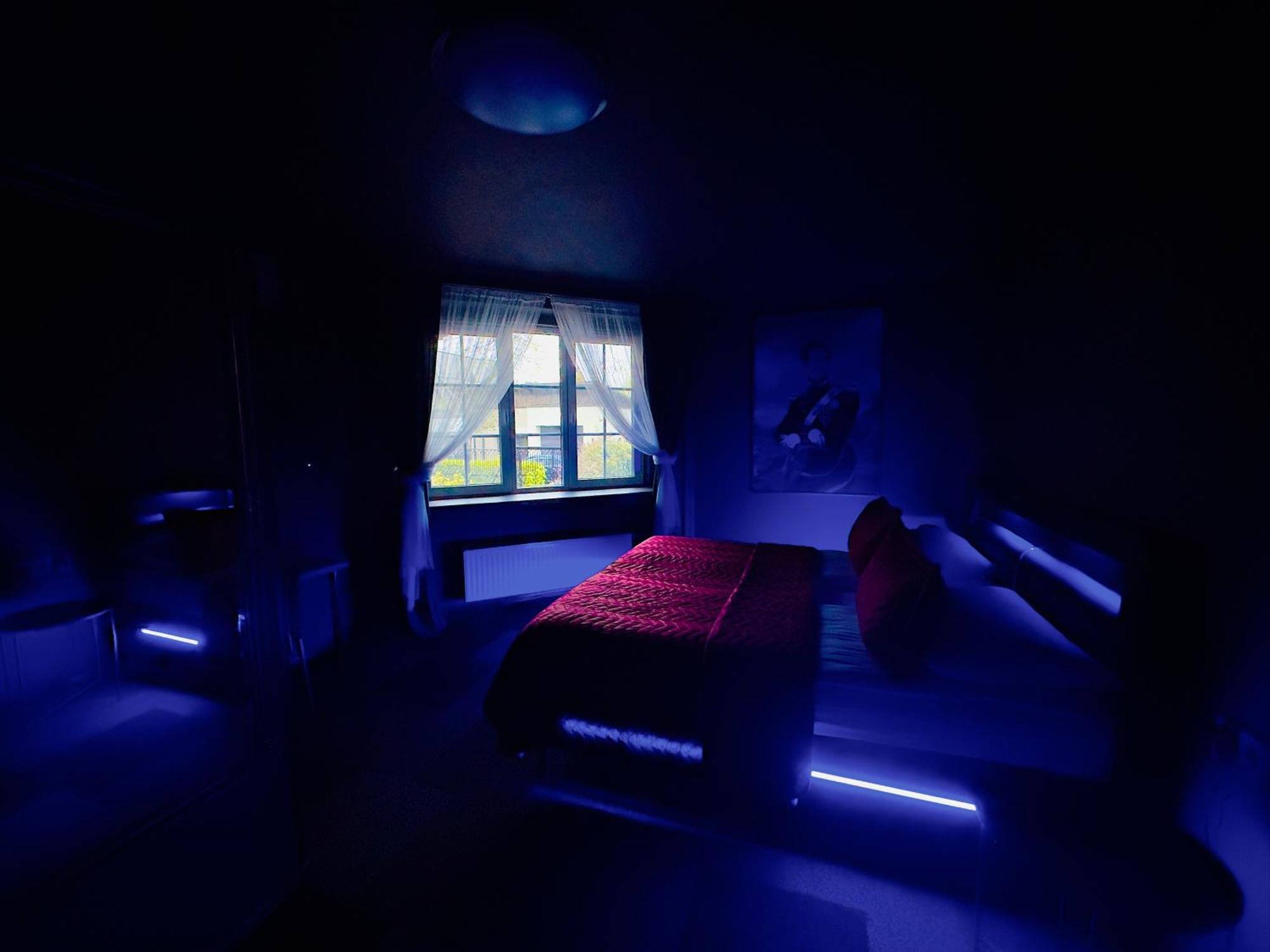 Broken Bed Hootel 考纳斯 外观 照片