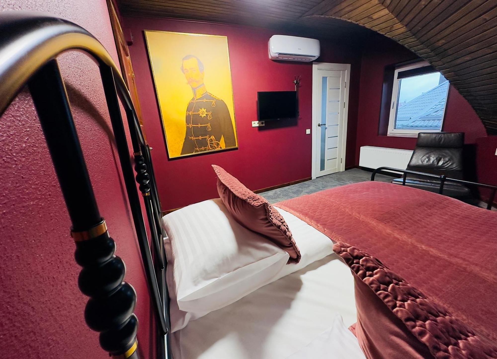 Broken Bed Hootel 考纳斯 外观 照片