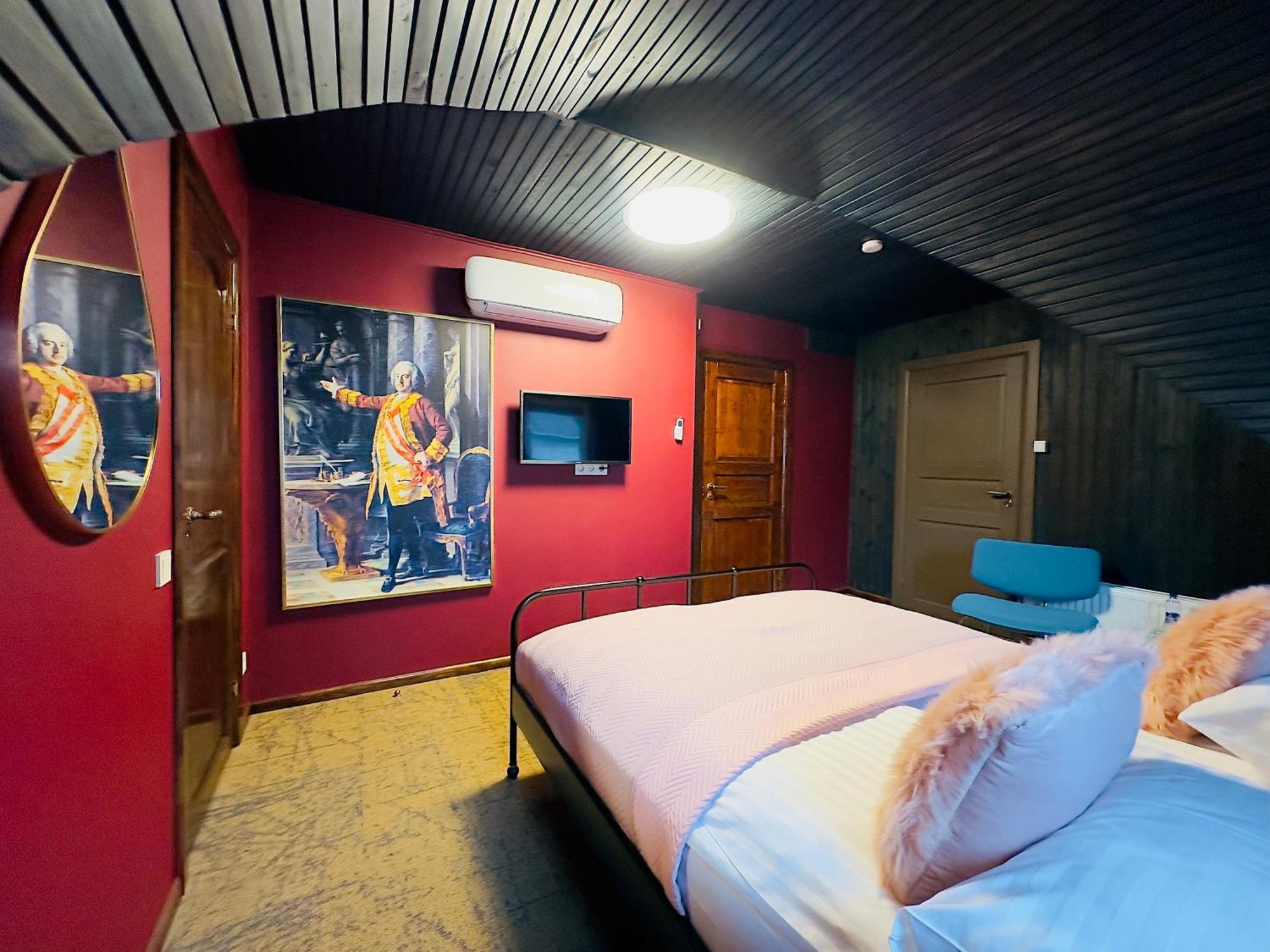 Broken Bed Hootel 考纳斯 外观 照片