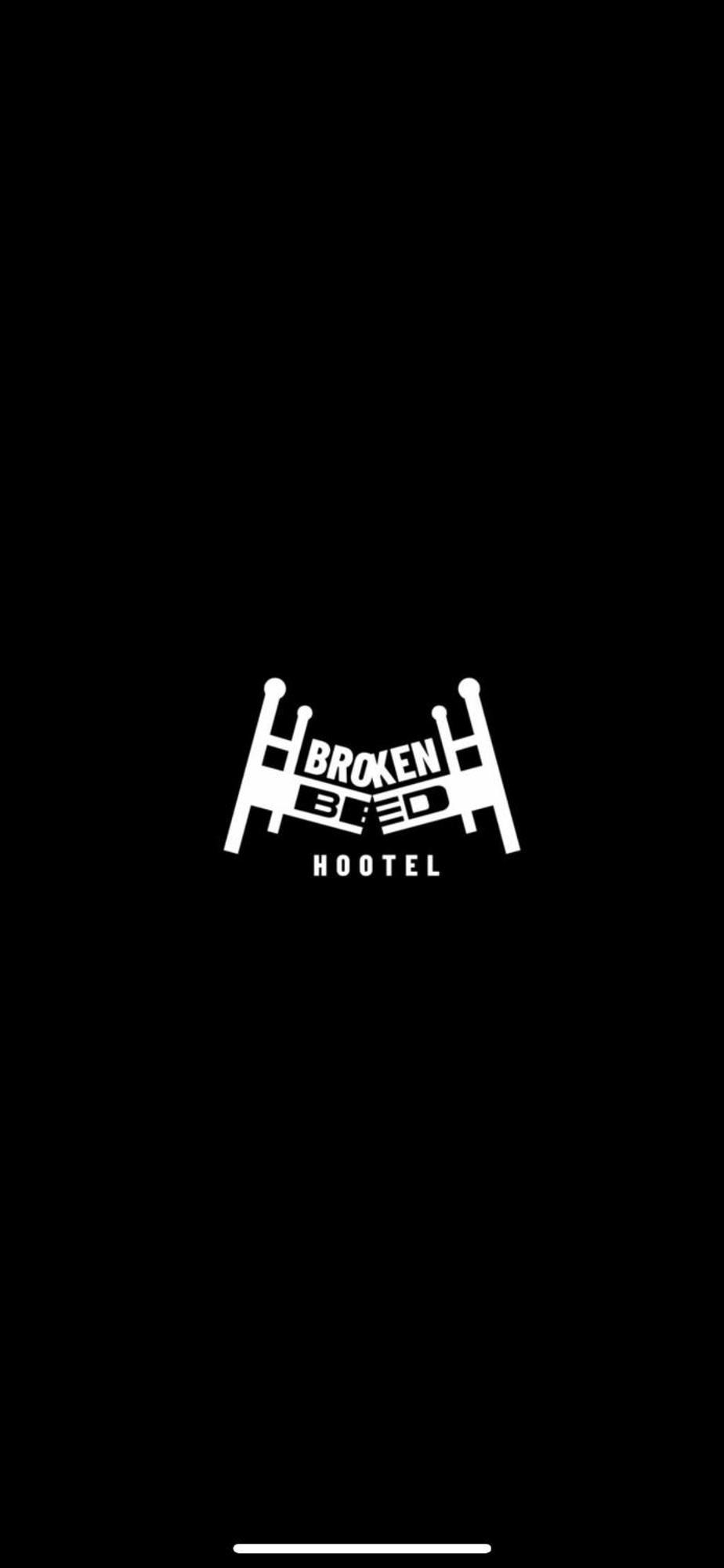 Broken Bed Hootel 考纳斯 外观 照片